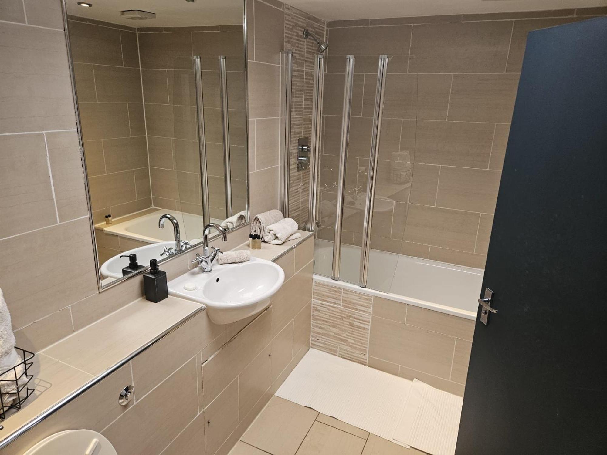 2 Bedroom City Centre Penthouse Loft Apartment Liverpool Kültér fotó